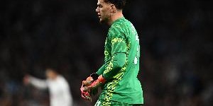 立博体育平台-记者：加拉塔萨雷未能与曼城就埃德森达成协议，转会费分歧较大